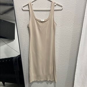 Cream Sleeveless Scoop Neck Midi Dress